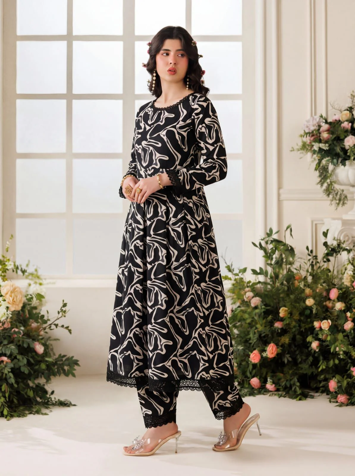 2PC UN-STITCHED LAWN